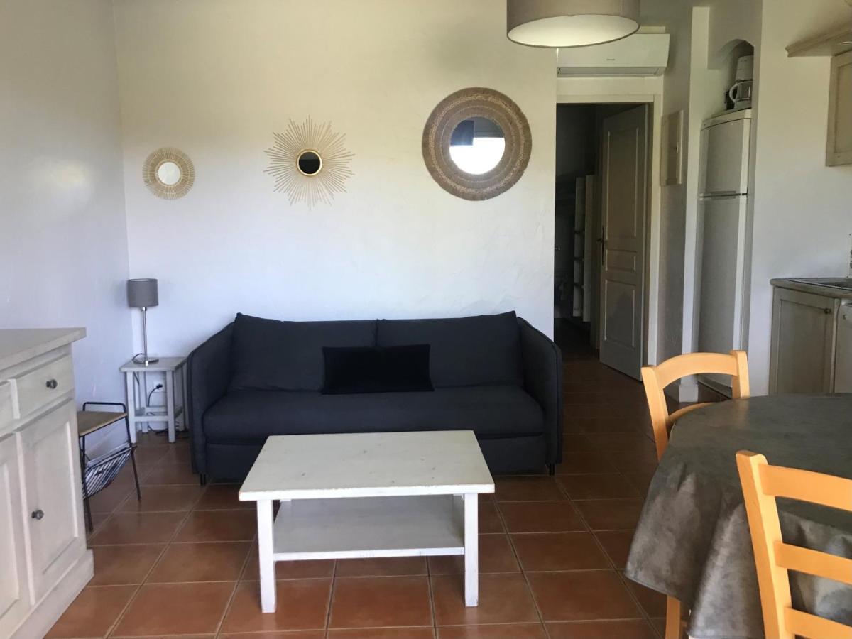 Les Terrasses Du Liouquet T2, Piscine , Parking , Mer A 150 M La Ciotat Kültér fotó
